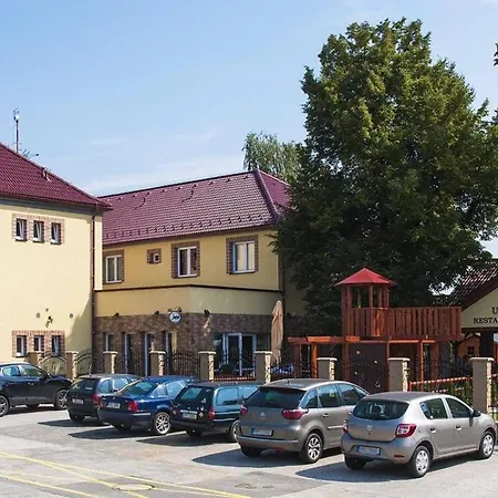 U Cisarske Cesty 3* Drzovice